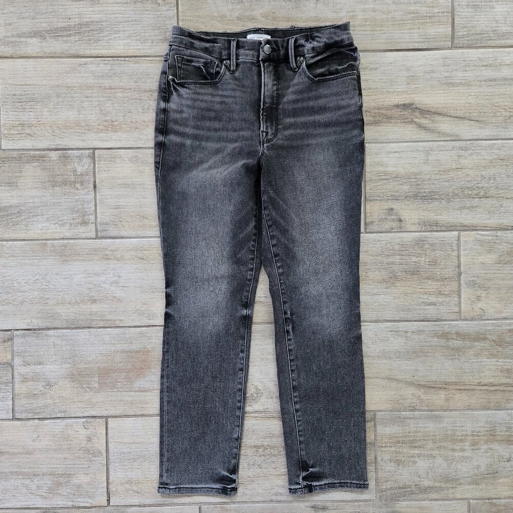Good American High Rise Jeans in Charcoal Gray